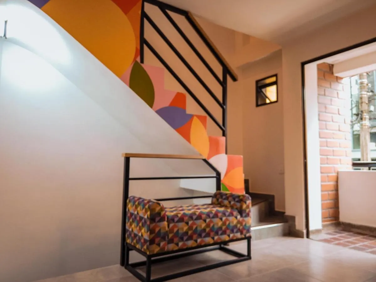 Hotel Medallo City 메딜린