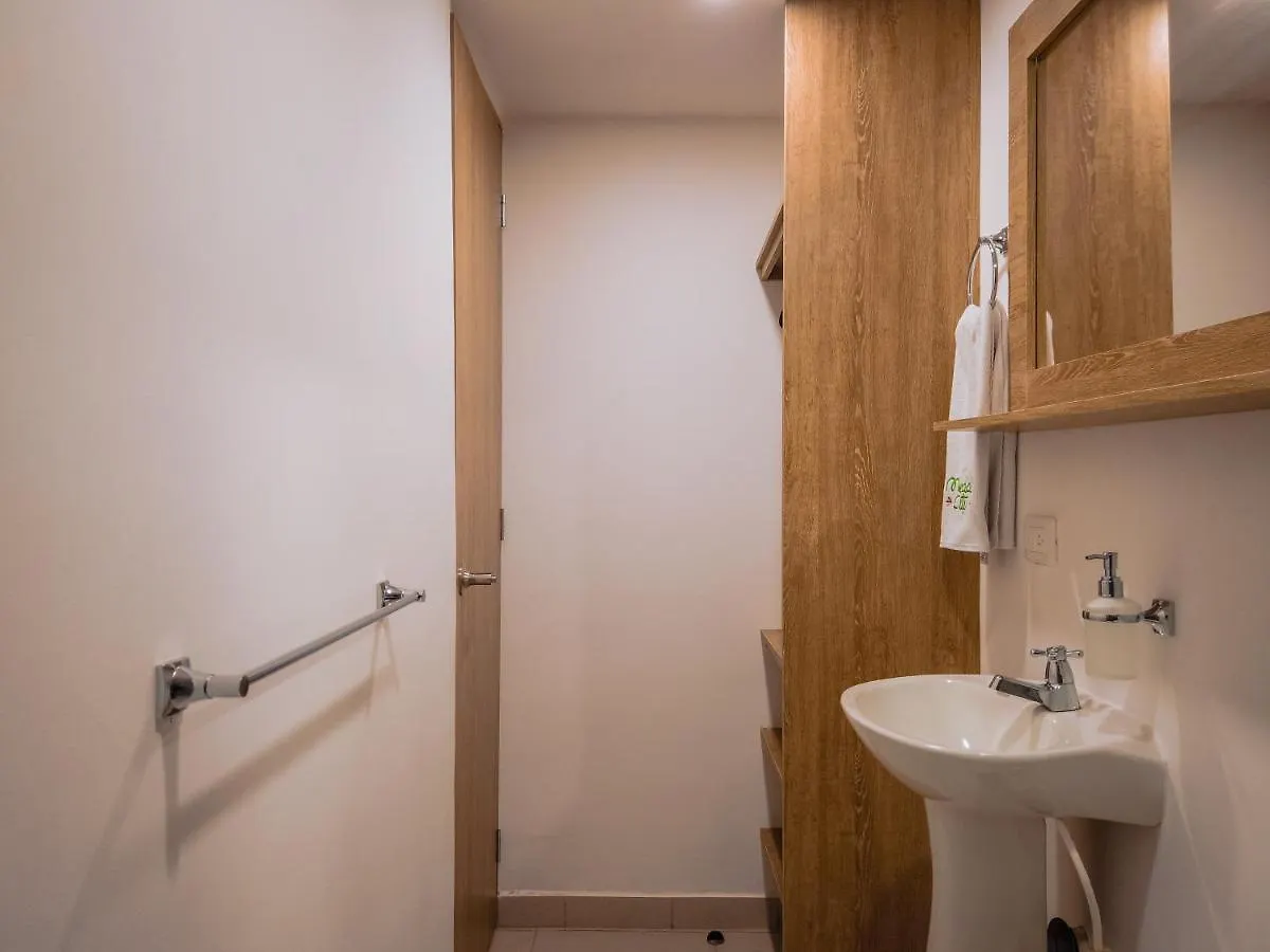 Hotel Medallo City Медельин